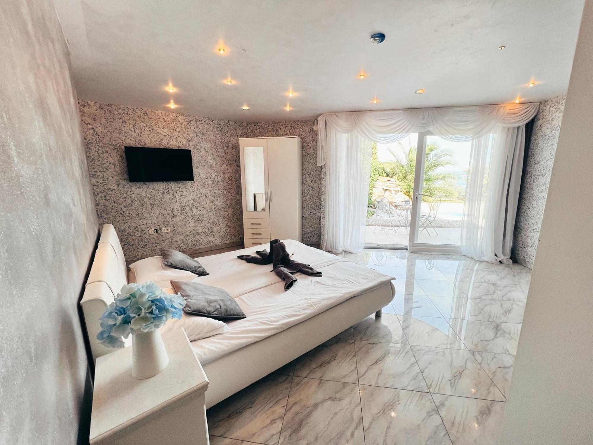 Sunvilla Koper Rum bild